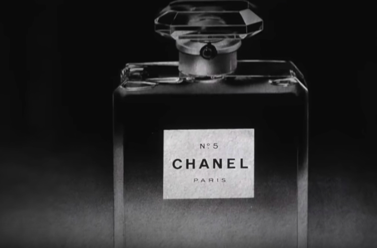 Coco Chanel - Kultowy zapach Chanel No.5