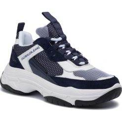 Sneakersy CALVIN KLEIN JEANS - Maya B4R0823 White/Navy. Niebieskie półbuty damskie Calvin Klein Jeans, na co dzień, bez wzorów, z jeansu, bez obcasa, na płaskiej podeszwie, bez zapięcia. Za 729,00 zł.