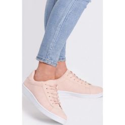 Różowe Buty Sportowe Staggering Thing. Różowe buty sportowe damskie Renee, bez wzorów, sportowe. Za 49,99 zł.