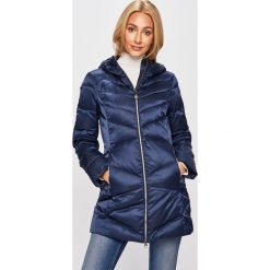 EA7 Emporio Armani - Kurtka puchowa. Niebieskie kurtki damskie EA7 Emporio Armani, s, bez wzorów, z poliesteru, długie, z kapturem. W wyprzedaży za 599,90 zł.