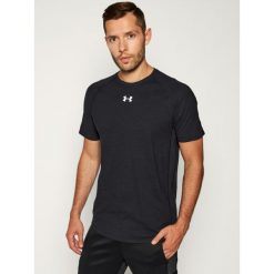 Koszulka techniczna Under Armour UA Charged 1351570. Czarne koszulki męskie Under Armour, xl, bez wzorów, polo, bez rękawów. W wyprzedaży za 99,00 zł.
