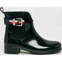 Tommy Hilfiger - Kalosze. Niebieskie kalosze damskie marki TOMMY HILFIGER, ze skóry. W wyprzedaży za 299,90 zł.