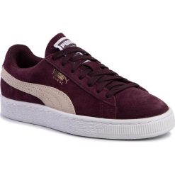Sneakersy PUMA - Suede Classic Wn's 355462 40 Winetasting/Puma White. Fioletowe półbuty damskie Puma, na co dzień, bez wzorów, ze skóry, bez obcasa, bez zapięcia. W wyprzedaży za 149,99 zł.