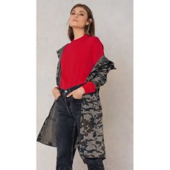 Płaszcze damskie: NA-KD Trend Płaszcz przeciwdeszczowy moro – Green,Multicolor