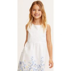 Mango Kids - Sukienka dziecięca Flor 110-140 cm. Białe sukienki dziewczęce Mango Kids, z nadrukiem, z bawełny, casualowe, z krótkim rękawem, krótkie, mini, rozkloszowane. Za 129,90 zł.