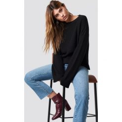 XLE the Label Sweter oversize Laurette - Black. Czarne swetry oversize damskie marki XLE the Label, z dzianiny. Za 166,95 zł.