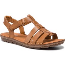 Sandały CLARKS - Blake Jawel 261416244 Tan. Pomarańczowe klapki damskie marki Clarks, bez wzorów, ze skóry, bez obcasa. Za 279,00 zł.