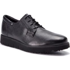 Półbuty GEOX - U New Pluges E U843WE 00046 C9999 Black. Czarne półbuty męskie Geox, na co dzień, bez wzorów, ze skóry ekologicznej, bez zapięcia. Za 559,00 zł.