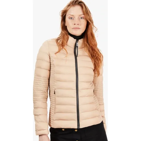 Timberland Kurtka Lightweight Quilted Jacket , beżowy, rozmiar M. Brązowe kurtki damskie Timberland, na wiosnę, s, bez wzorów, z nylonu, klasyczne, bez kaptura. W wyprzedaży za 399,99 zł.