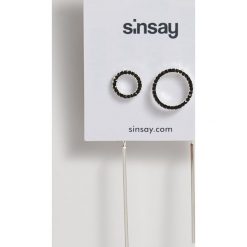 Wiszące kolczyki - Jasny szary. Szare kolczyki damskie Sinsay. Za 15,00 zł.