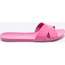 Klapki damskie: Answear - Klapki Petit Jolie
