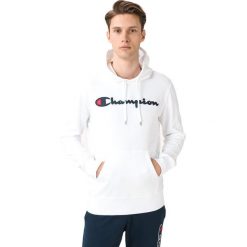 Champion Bluza Biały. Białe bluzy męskie Champion, l, z haftami, z bawełny, bez kołnierzyka, bez rękawów, bez kaptura. Za 306,95 zł.