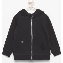 Bluza z napisem Hero - Czarny. Czarne bluzy niemowlęce marki Reserved, z napisami. Za 49,99 zł.