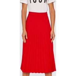 Answear Lab - Spódnica. Czerwone spódniczki damskie Answear Lab, na co dzień, s, bez wzorów, z elastanu, casualowe, midi, rozkloszowane. Za 129,90 zł.