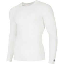 Longsleeve baselayer 4FPro TSMLF401 - biały allover. Białe koszulki męskie 4f, m, bez wzorów, z jersey, bez kołnierzyka. W wyprzedaży za 69,99 zł.