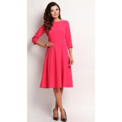Sukienki: Różowa Elegancka Rozkloszowana Sukienka Midi z Rękawem 3/4