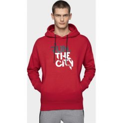 Bluza męska. Bluzy męskie m, bez wzorów, z dzianiny, z kapturem, bez rękawów, z kapturem. W wyprzedaży za 99,99 zł.