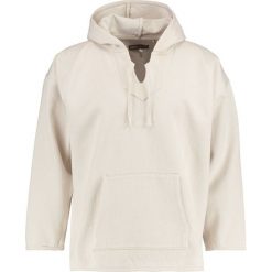 Bejsbolówki męskie: Levi's® Made & Crafted WOVEN HOODIE Bluza z kapturem pristine