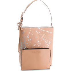 Torebka CALVIN KLEIN - Inside Out Bucket Sp K60K604377 905. Czerwone torebki klasyczne damskie Calvin Klein, ze skóry ekologicznej. Za 549,00 zł.