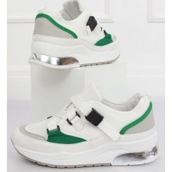 Buty sportowe białe 8801 WHITE. Białe buty sportowe damskie obuwie damskie, z tkaniny. Za 99,71 zł.