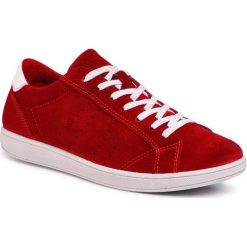 Sneakersy QUAZI - QZ-61-04-000577 208. Czerwone sneakersy męskie QUAZI, bez wzorów, z zamszu, bez zapięcia. W wyprzedaży za 189,00 zł.
