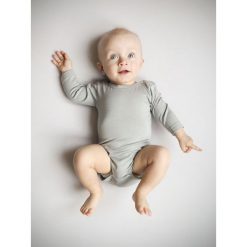 Body z długim rękawem BAMBOO GRAY 74. Szare body niemowlęce NANAF ORGANIC, bez wzorów, z długim rękawem. Za 49,99 zł.