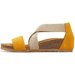 Igi & Co Damskie Sandały 41 Żółte. Żółte sandały damskie marki Igi co, w paski, bez obcasa, z paskami. Za 219,00 zł.