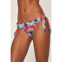 Seafolly - Figi kąpielowe Tie Side Hipster. Czerwone stroje kąpielowe damskie Seafolly, bez wzorów, z elastanu. W wyprzedaży za 159,90 zł.