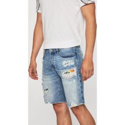 Guess Jeans - Szorty jeansowe. Niebieskie spodenki i szorty męskie Guess Jeans, m, z aplikacjami, z bawełny, casualowe. Za 419,90 zł.