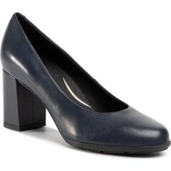 Półbuty GEOX - D New Annya A D92C8A 00085 C4002 Navy. Niebieskie półbuty damskie Geox, bez wzorów, ze skóry ekologicznej, bez obcasa, na obcasie, bez zapięcia. W wyprzedaży za 299,00 zł.