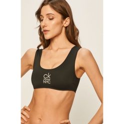 Calvin Klein - Biustonosz kąpielowy. Czarne stroje kąpielowe damskie Calvin Klein, s, z nadrukiem, z elastanu. W wyprzedaży za 129,90 zł.
