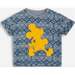Wzorzysty t-shirt Myszka Miki -. T-shirty męskie Reserved, bez wzorów, bez kołnierzyka. Za 35,99 zł.