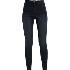 Wåven ANIKA Jeans Skinny Fit marcus blue. Niebieskie jeansy damskie relaxed fit marki Wåven, z bawełny. W wyprzedaży za 174,85 zł.
