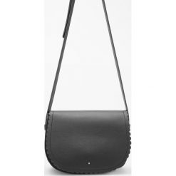 Torebka typu saddle bag - Czarny. Czarne torebki klasyczne damskie Reserved, bez wzorów, bez dodatków. Za 99,99 zł.
