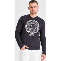 SWETER versace jeans couture. Czarne swetry męskie xs, z aplikacjami, z jeansu, z okrągłym kołnierzem. Za 1389,00 zł.