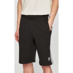 Adidas Originals - Szorty. Czarne spodenki sportowe męskie adidas Originals, xl, bez wzorów, z bawełny, sportowe. W wyprzedaży za 129,90 zł.