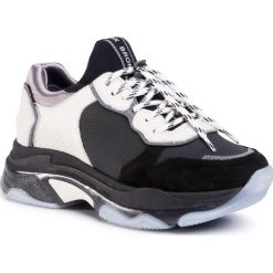 Sneakersy BRONX - 66167E-BP Black/Off White. Czarne półbuty damskie Bronx, ze skóry. Za 599,00 zł.