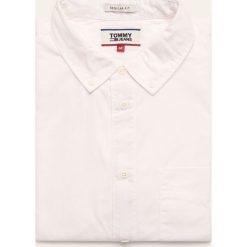 Tommy Jeans - Koszula. Białe koszule męskie Tommy Jeans, s, bez wzorów, z bawełny, casualowe, button down, z długim rękawem. Za 359,90 zł.