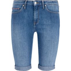 Szorty jeansowe TOMMY HILFIGER Venice Slim Rw Bermuda Ponyo WW0WW25108. Niebieskie szorty damskie TOMMY HILFIGER, bez wzorów, z elastanu. W wyprzedaży za 279,00 zł.