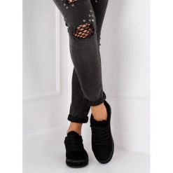 Trampki z kamieniami czarne. Czarne buty sportowe damskie FunKee.pl, bez wzorów, z tkaniny, na sznurówki. Za 67,99 zł.