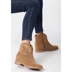 Khaki Kowbojki na Ukrytej Koturnie Solo Santone. Brązowe koturny damskie Born2be, na zamek. Za 149,99 zł.