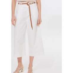 Bawełniane spodnie culotte - Biały. Białe spodnie damskie Mohito, z bawełny. Za 139,99 zł.