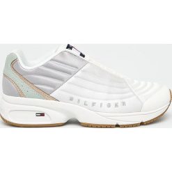 Tommy Jeans - Buty. Szare buty sportowe damskie Tommy Jeans, bez wzorów, z jeansu, sportowe. W wyprzedaży za 299,90 zł.