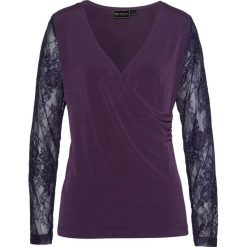 Shirt z długim rękawem i koronkowymi wstawkami bonprix ciemny lila. Fioletowe koszulki damskie bonprix, bez wzorów, z koronki, bez kołnierzyka, z długim rękawem. Za 89,99 zł.