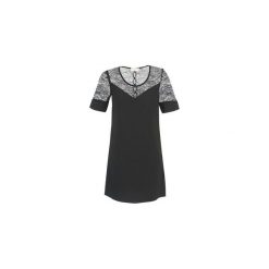 Sukienki krótkie Moony Mood FUFU. Czarne sukienki damskie marki Moony Mood, s, bez wzorów, bez kołnierzyka, z krótkim rękawem, krótkie, mini. Za 74,50 zł.