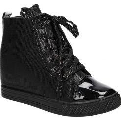 Sneakersy na koturnie Casu 29333. Czarne sneakersy damskie Casu. Za 49,99 zł.