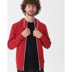 Bluza z kapturem - Czerwony. Czerwone bluzy męskie House, s, bez wzorów, z kapturem, bez rękawów, z kapturem. Za 79,99 zł.