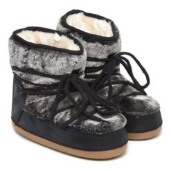 Buty zimowe damskie: Śniegowce w kolorze czarnym