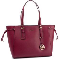 Torebka MICHAEL MICHAEL KORS - Voyager 30H7GV6T8L Berry. Czerwone torebki klasyczne damskie MICHAEL Michael Kors, bez wzorów, ze skóry, eleganckie, bez dodatków. Za 1399,00 zł.