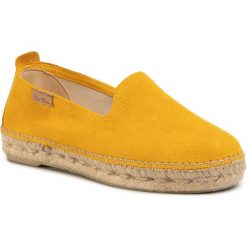 Espadryle TONI PONS - Rea-A Groc. Żółte espadryle damskie Toni Pons, w grochy, ze skóry, bez obcasa, na płaskiej podeszwie. Za 219,00 zł.